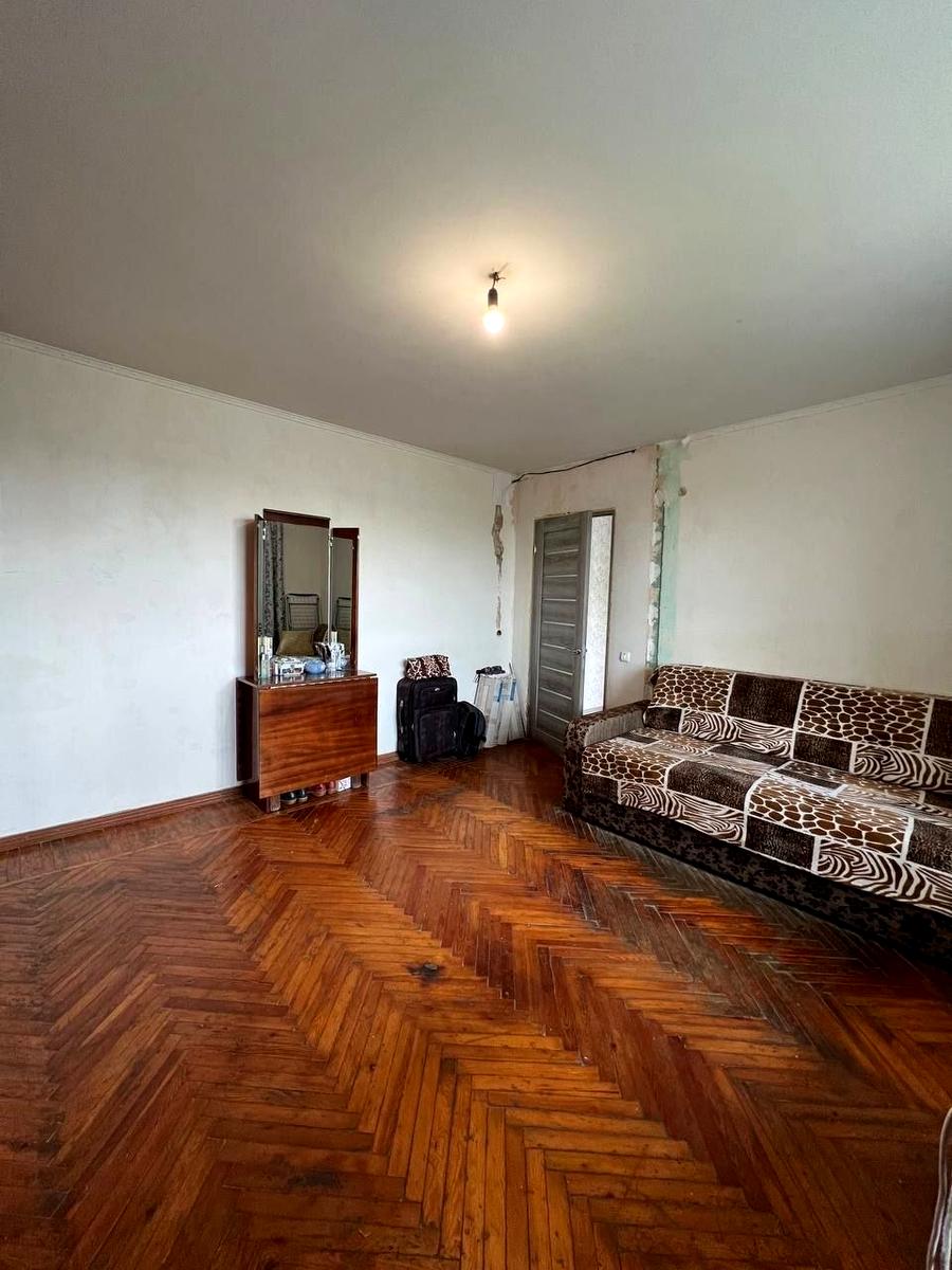 1870042179355236