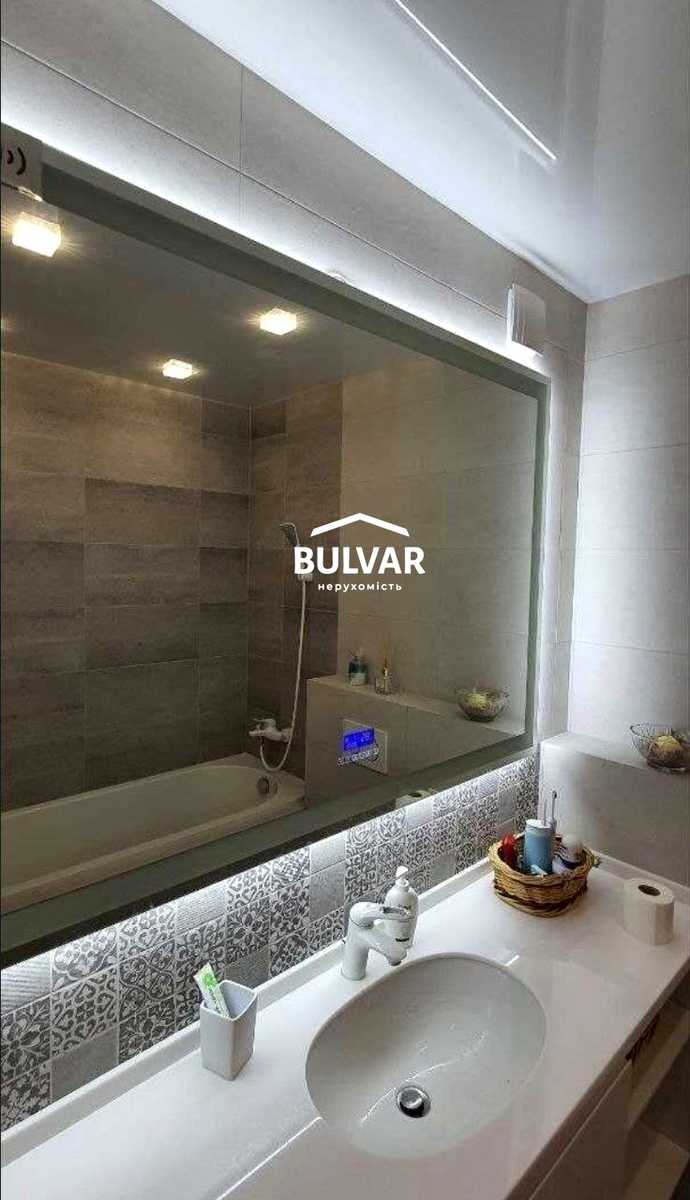 1870043968255801