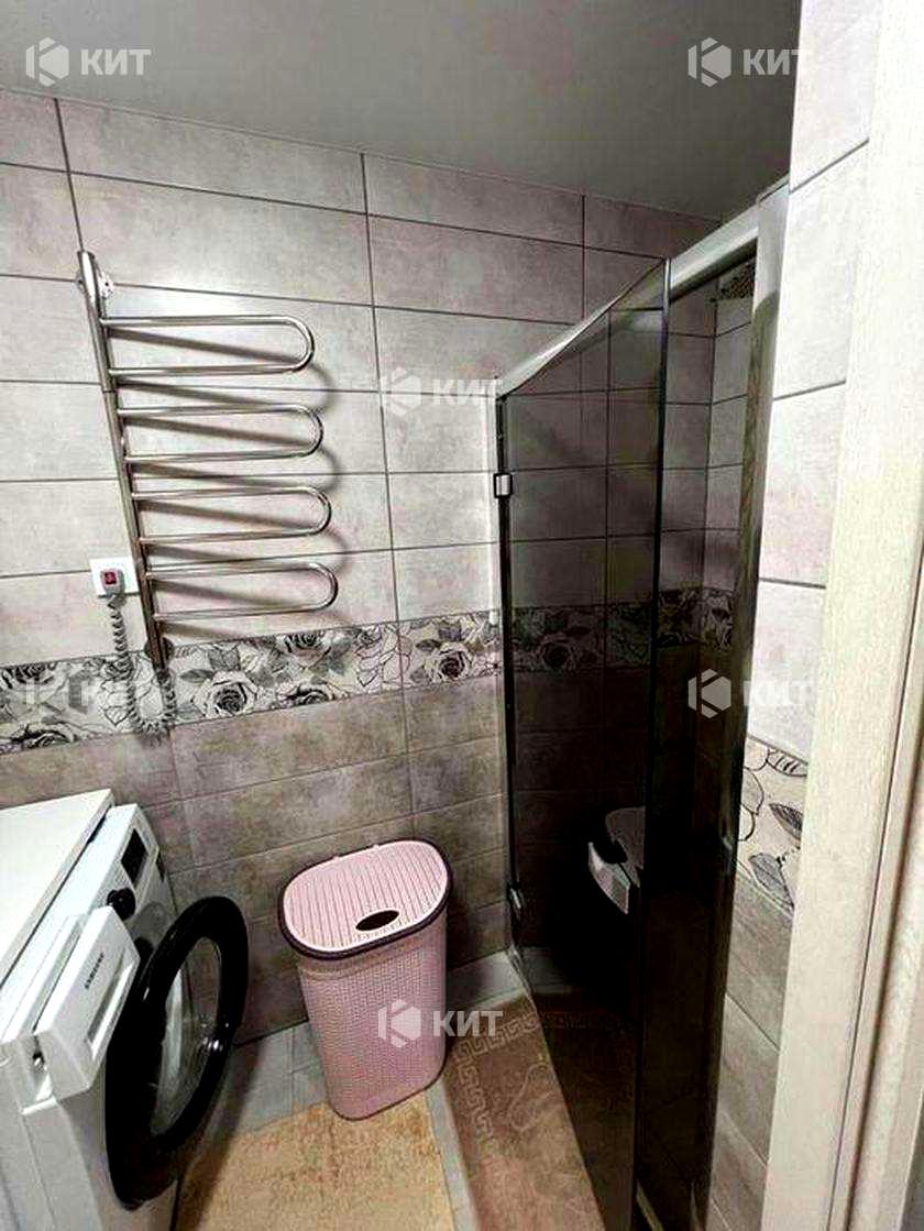 1870047329162637