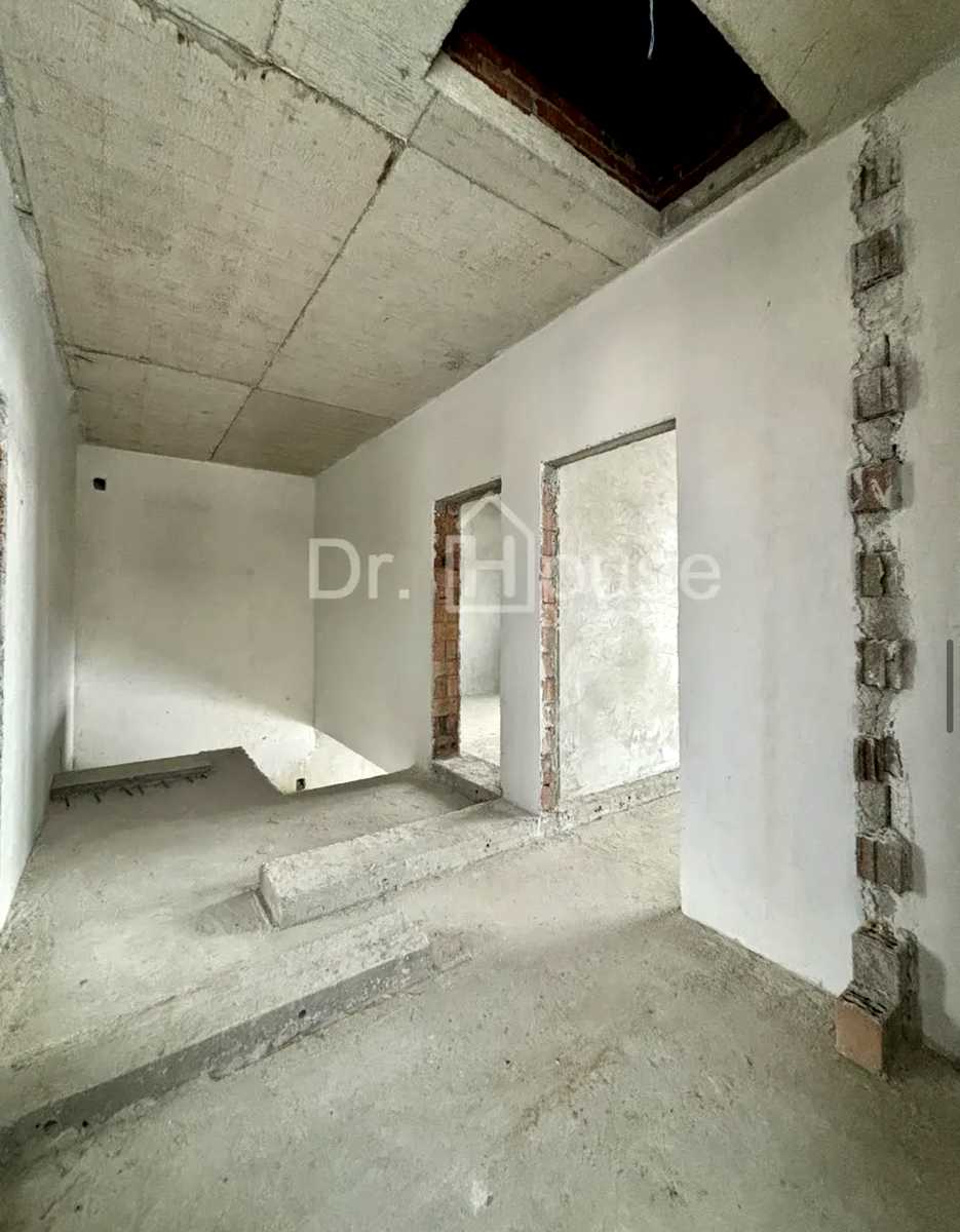 1870048264478801