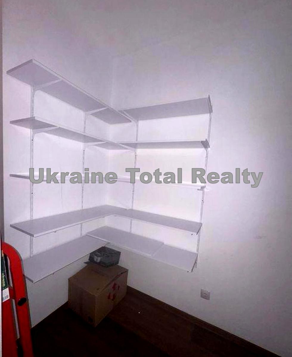 1870048606388770