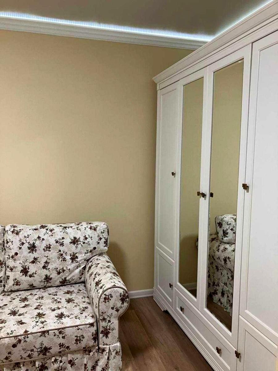 1870051038544310