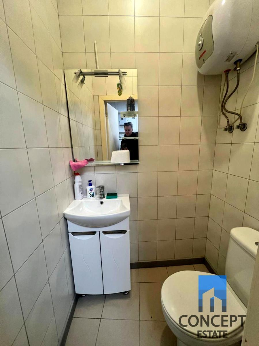 1870052025775960