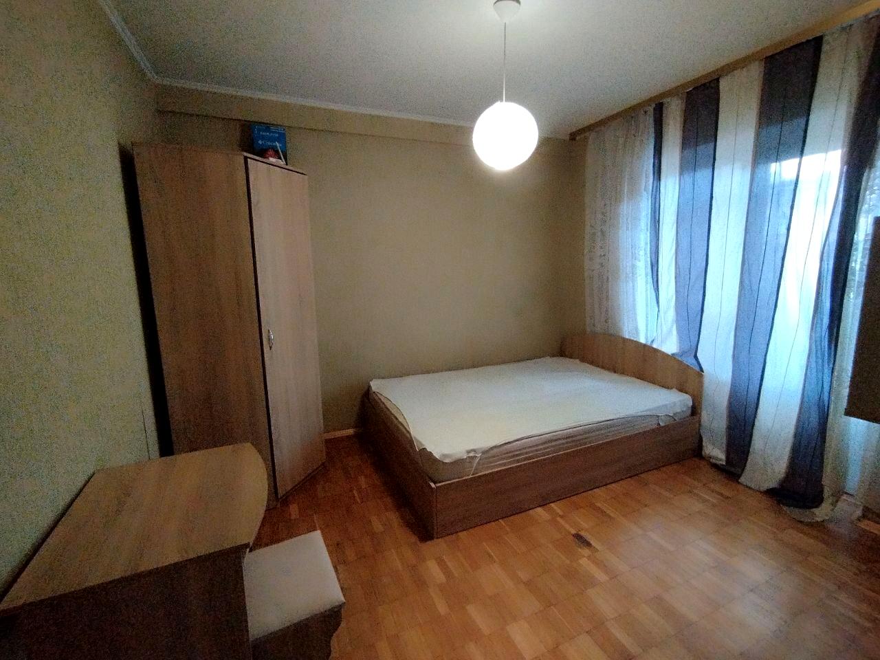 1870053117229660