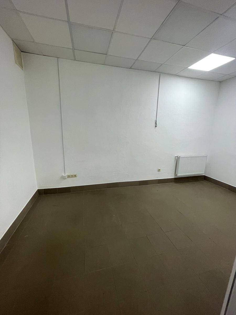 1870053636742026