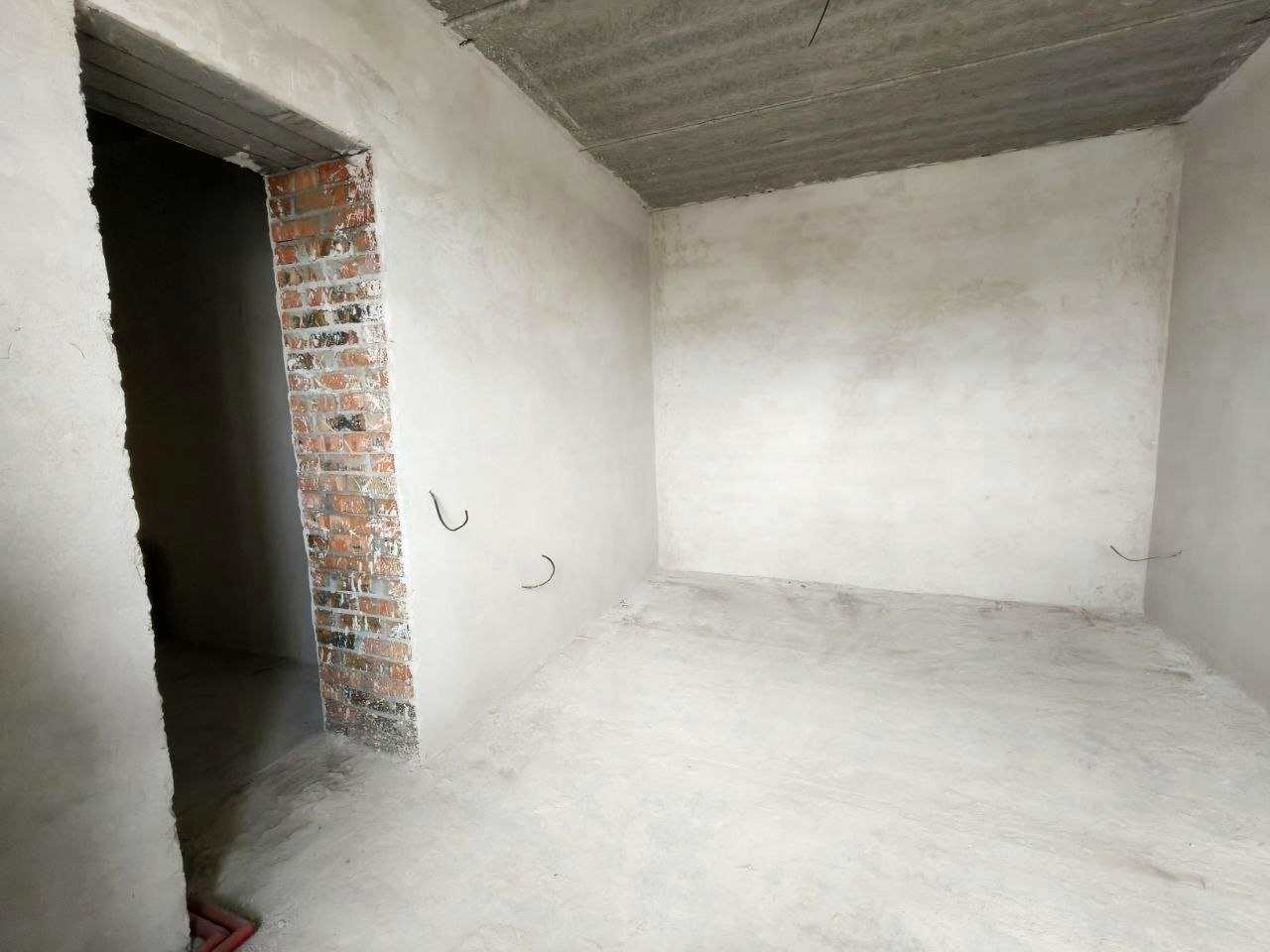 1870055156094479
