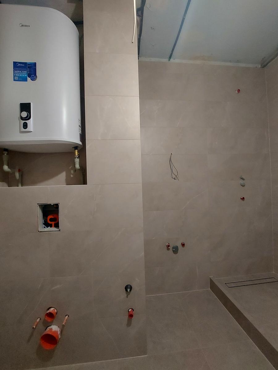 1870055408726008