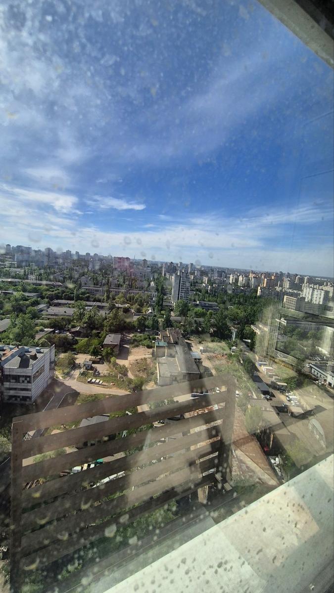 1870058643406764