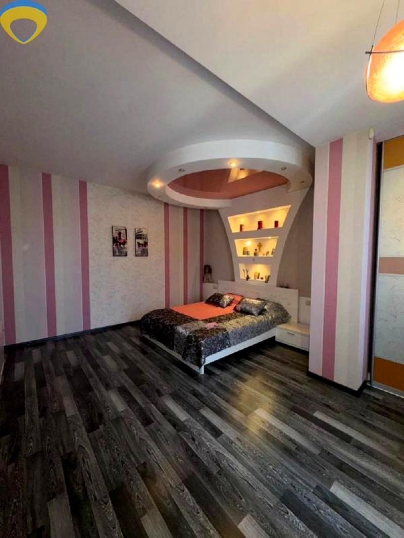 3-кімнатна квартира за адресою вул. Хмельницького Богдана (площа 160 м²) 3-кімнатна квартира за адресою вул. Хмельницького Богдана (площа 160 м²) - Atlanta.ua
