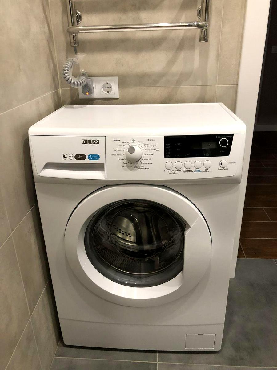 1870063389019990
