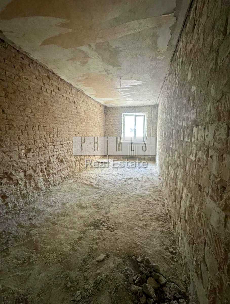 1870064692828645