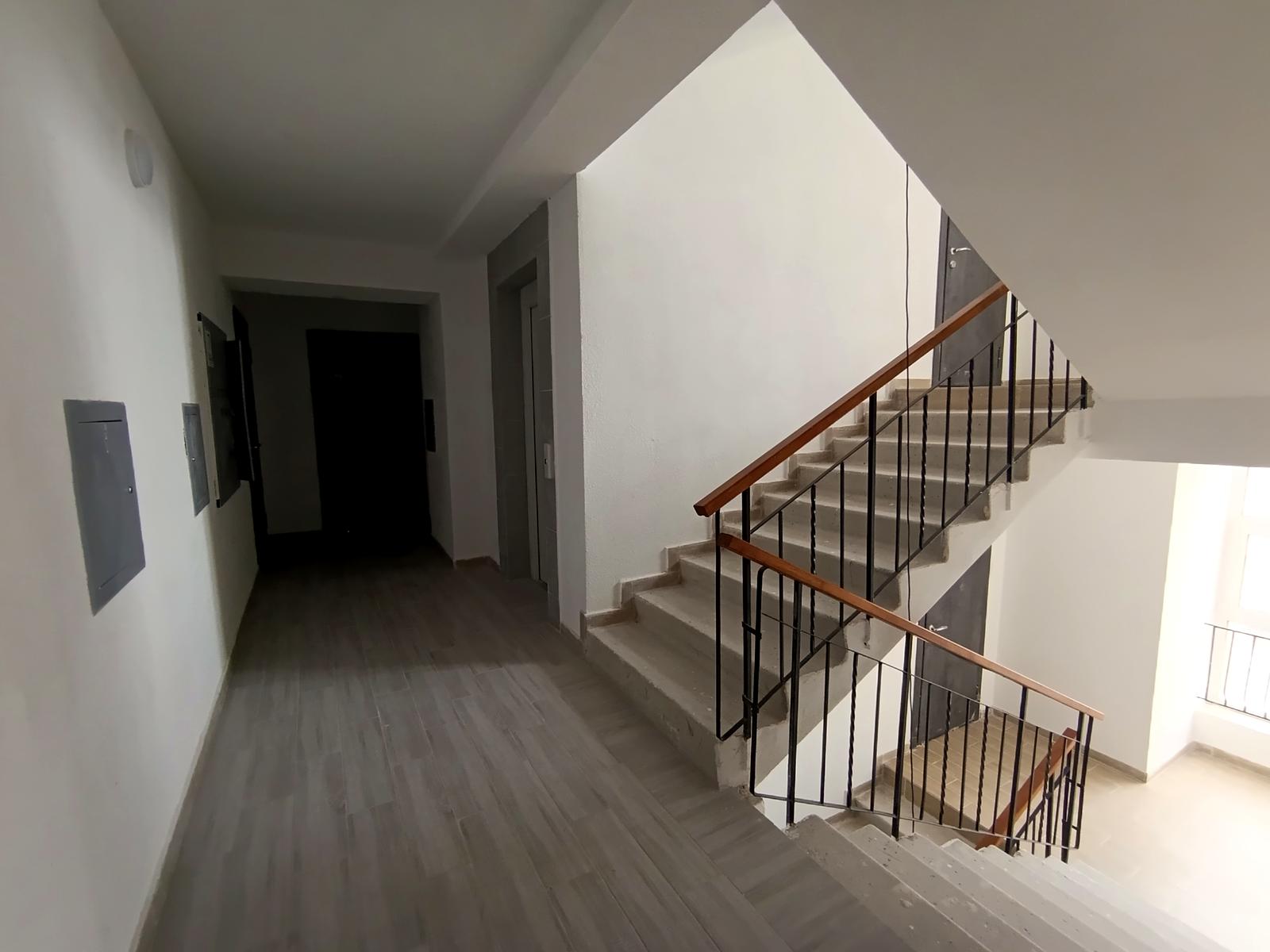 1870064788449608