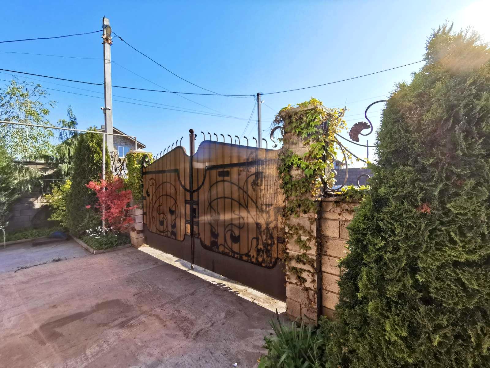 Дом по адресу ул. Хмельницкого Богдана (площадь 250 м²) - imageAlt 4 Дом по адресу ул. Хмельницкого Богдана (площадь 250 м²) - Atlanta.ua - imageAlt 4