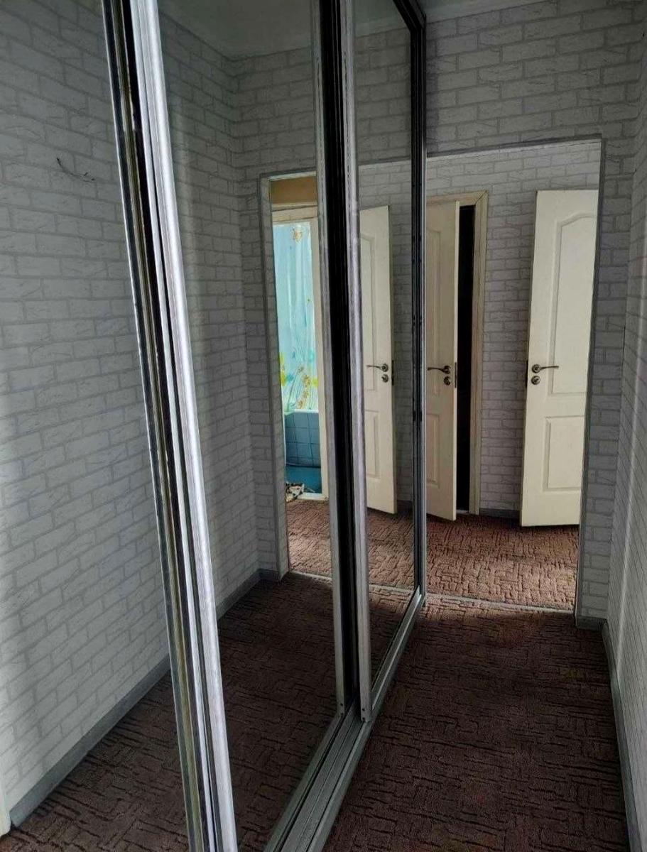 1870077808130374