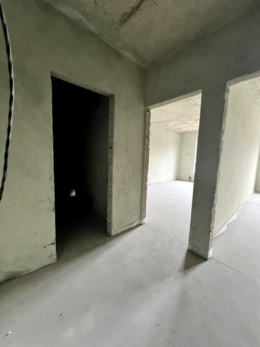 1870087992867157