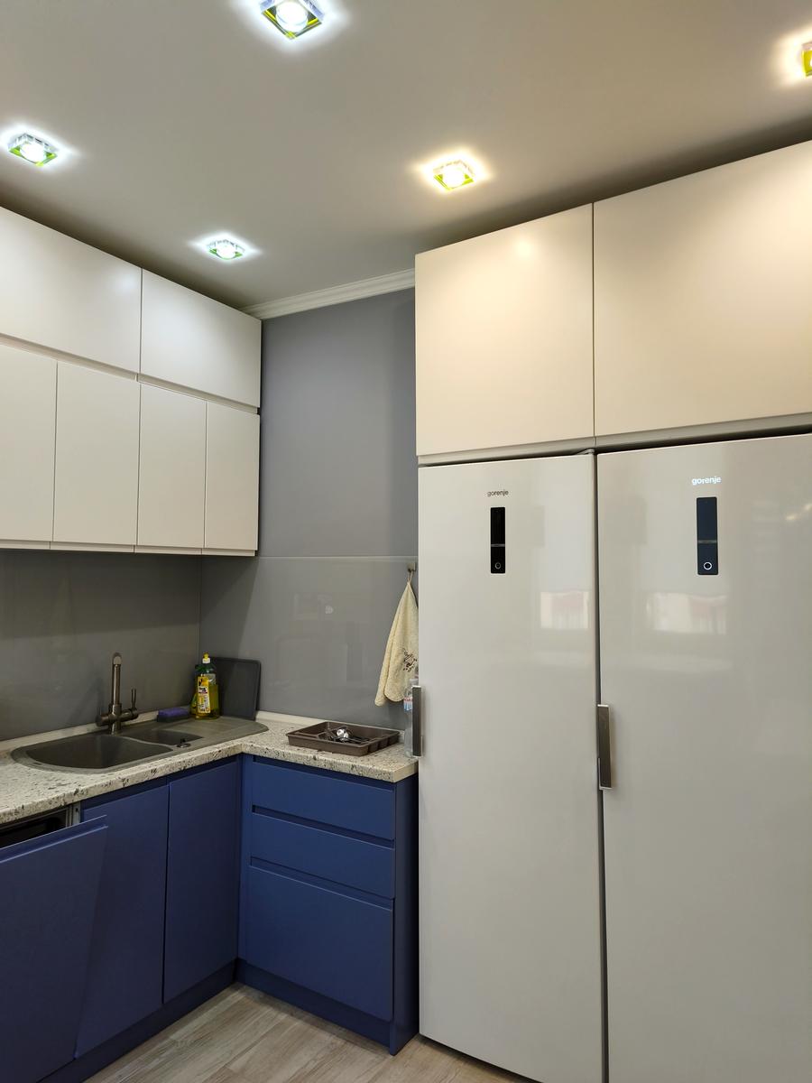 1870117483586726