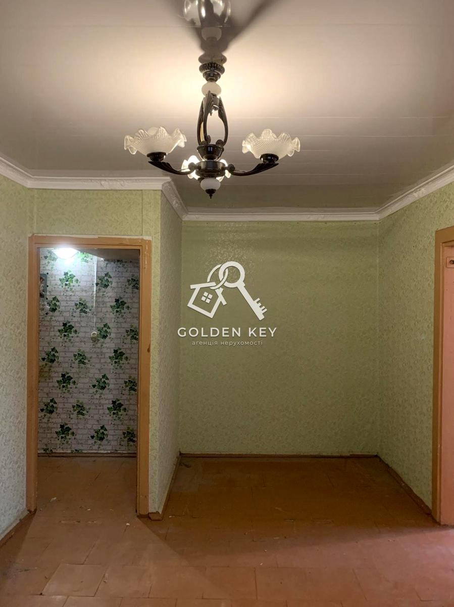 1870154799743986