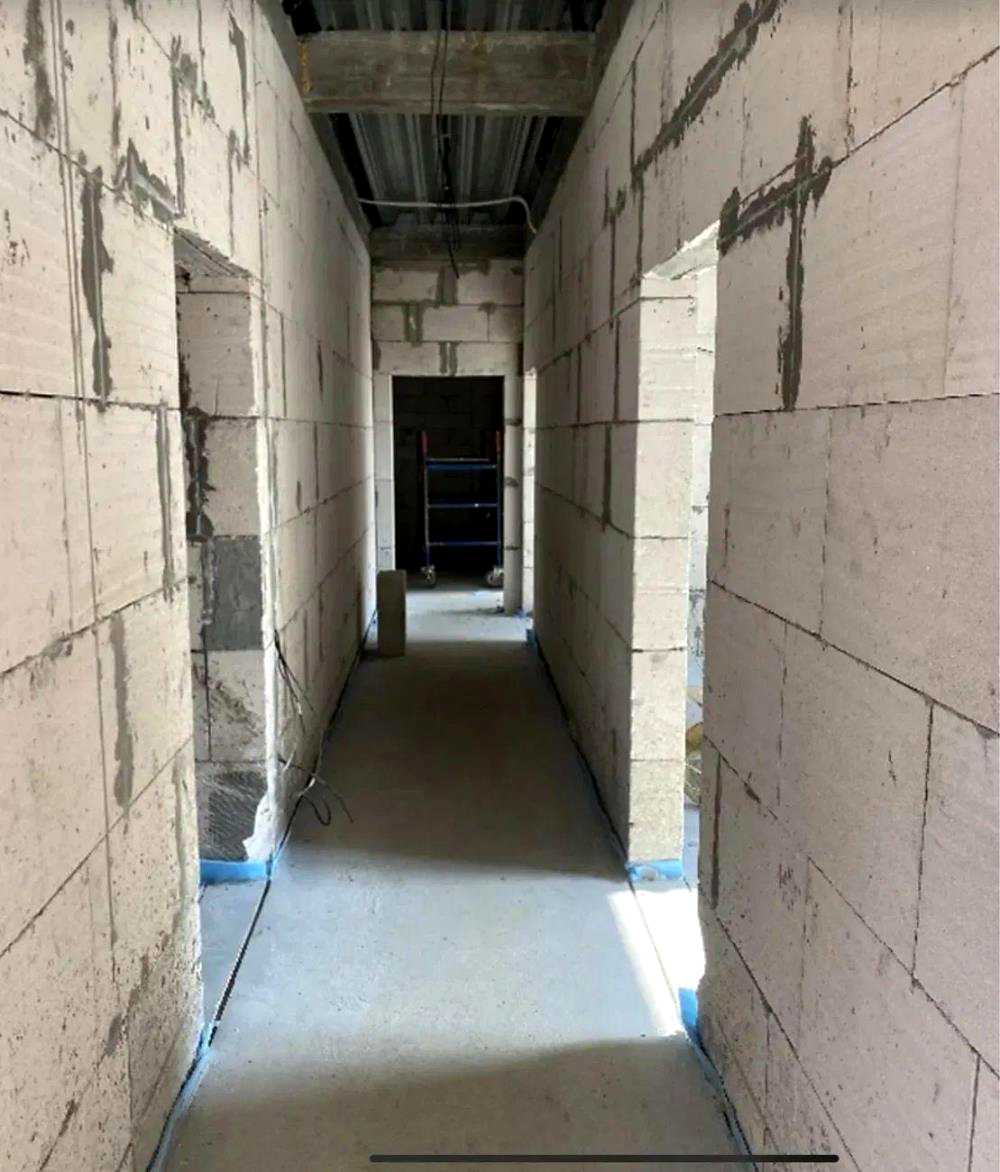 1870158987574225