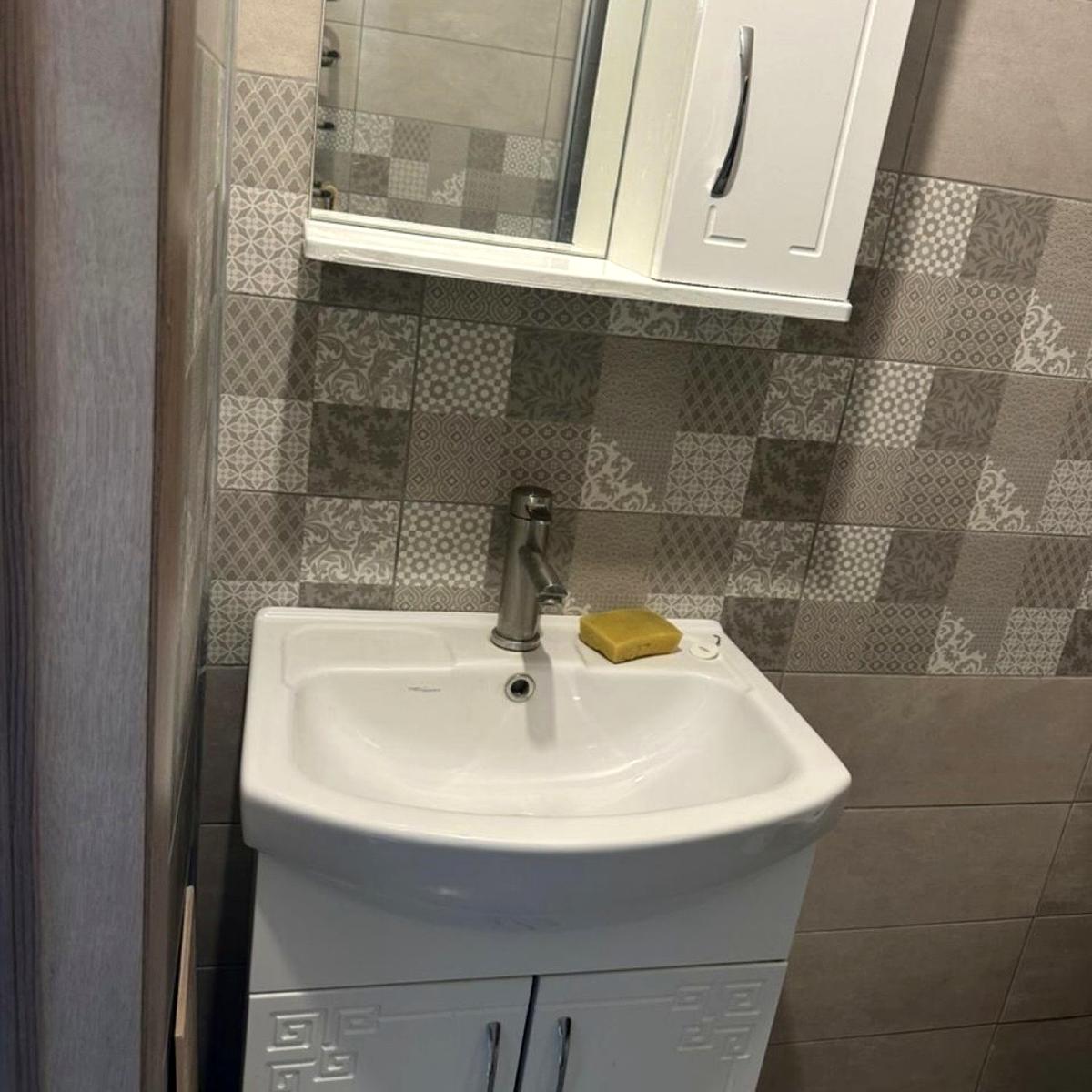 1870162625320521