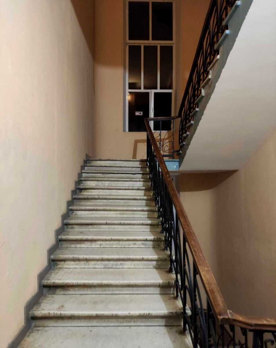 1870163398233458