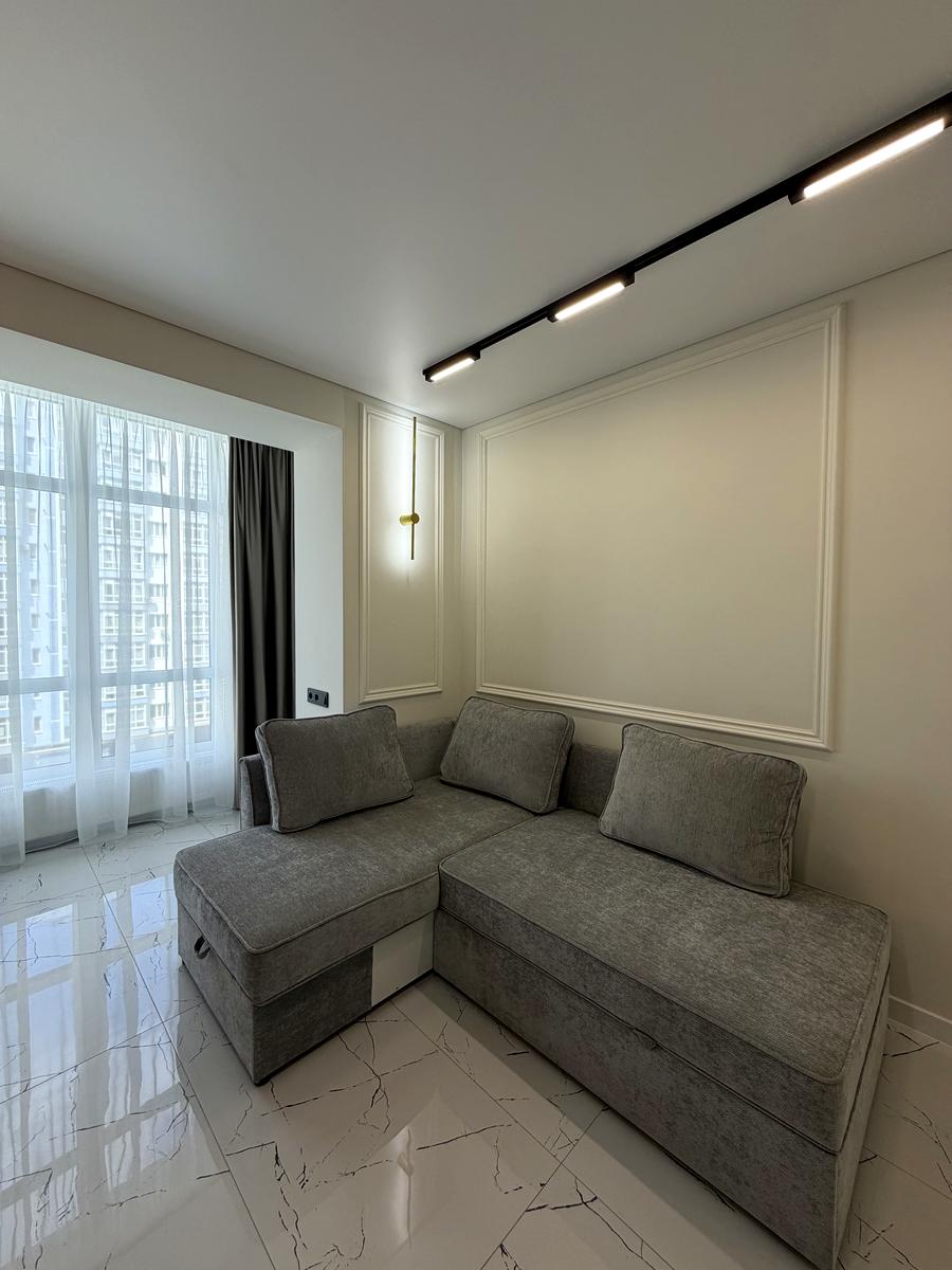 1870164485748722