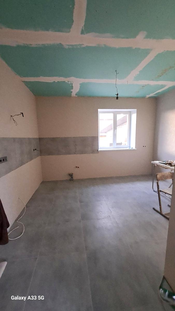 1870177321211100