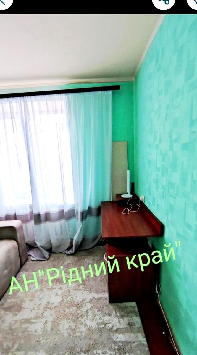 1870206510646376