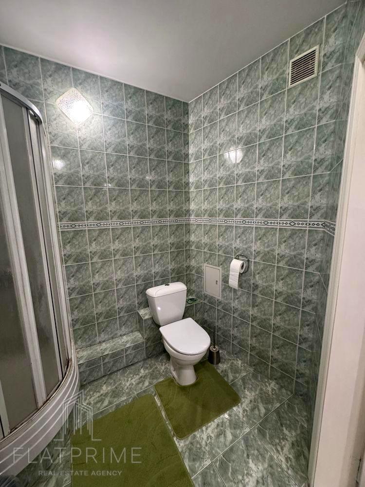 1870219434384773