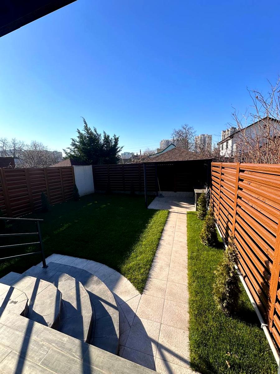 Будинок за адресою вул. Академіка Корольова (площа 225 м²) - фото 5 Будинок за адресою вул. Академіка Корольова (площа 225 м²) - Atlanta.ua - фото 5