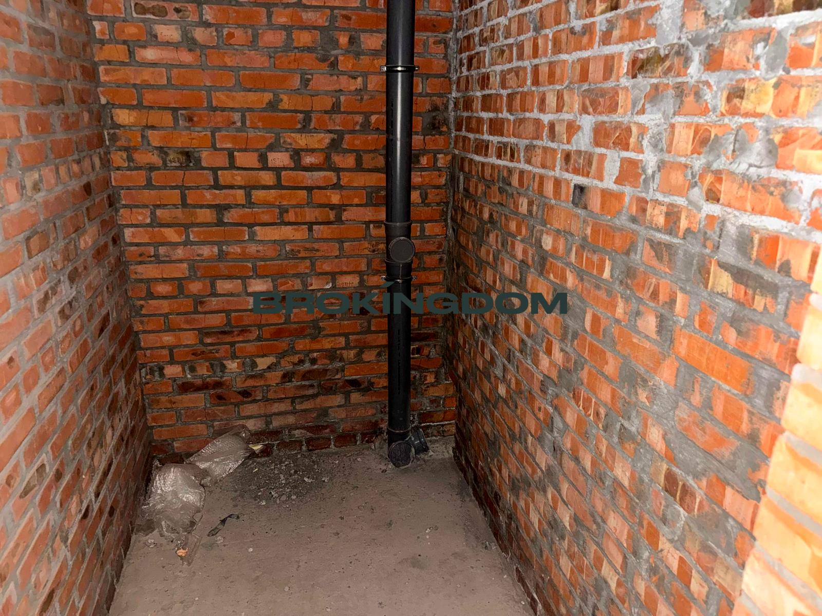 1870224985656766