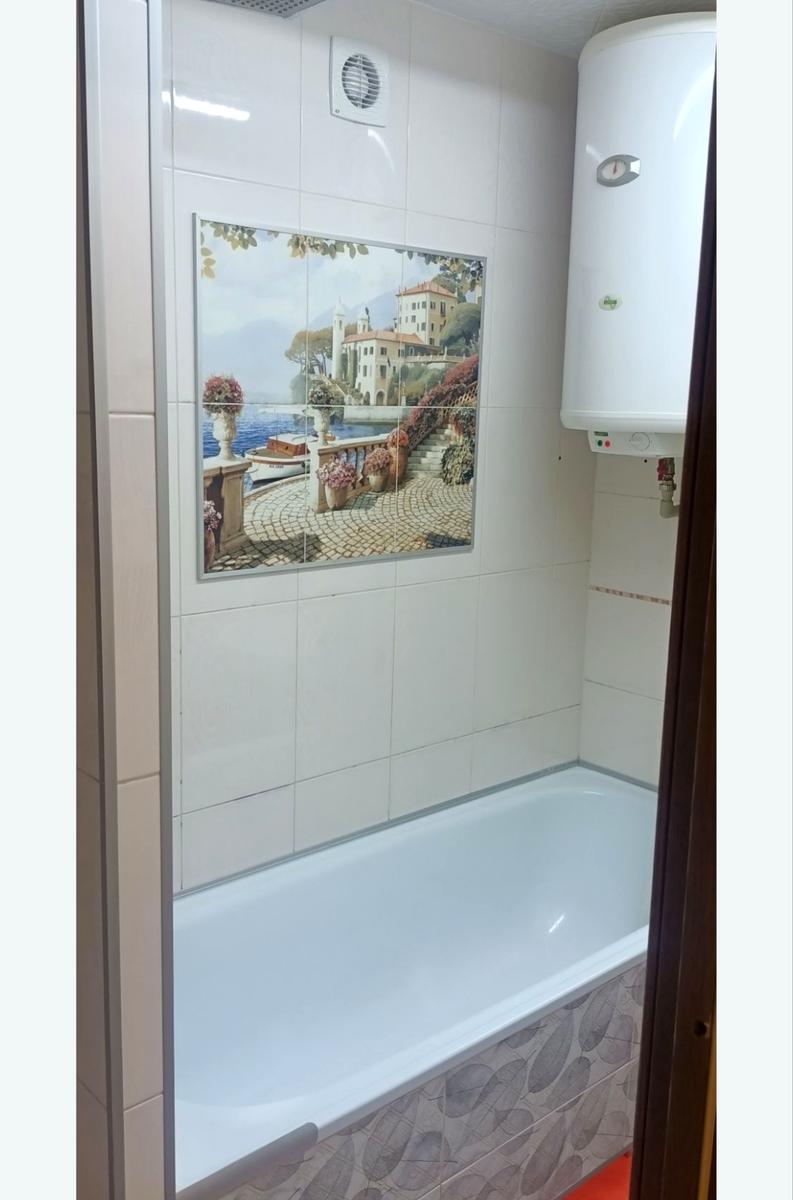 1870225717702407