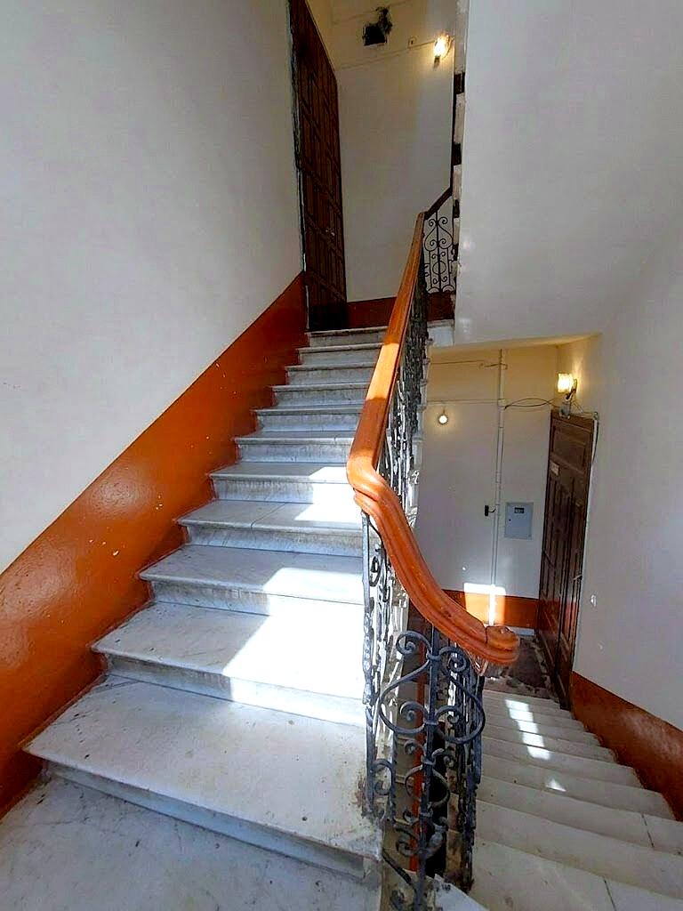 1870230247746097