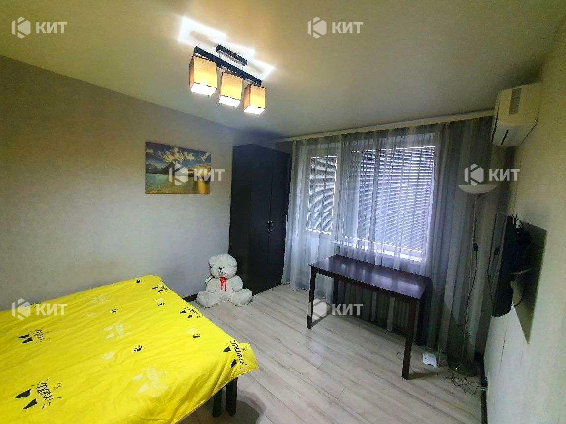1870238028952797