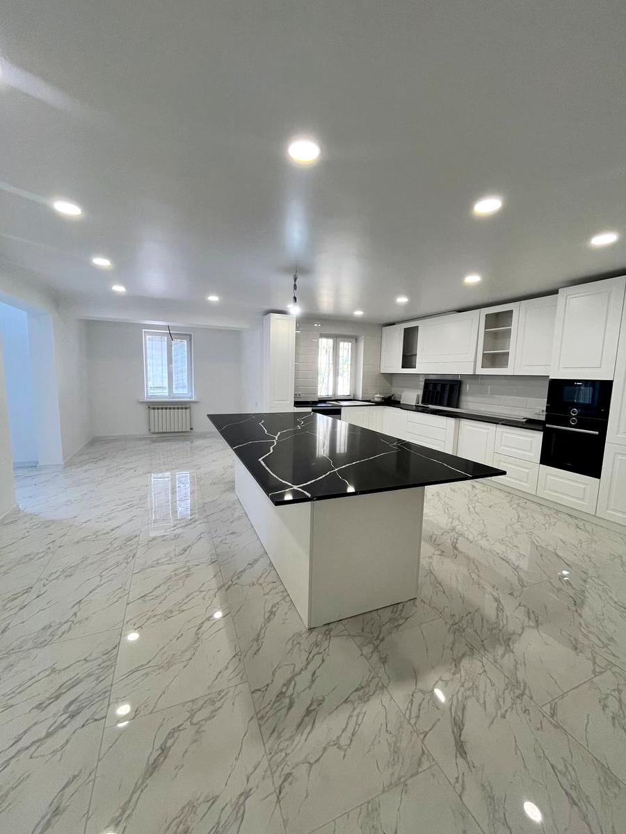 Дом по адресу (площадь 500 м²) - imageAlt 32 Дом по адресу (площадь 500 м²) - Atlanta.ua - imageAlt 32