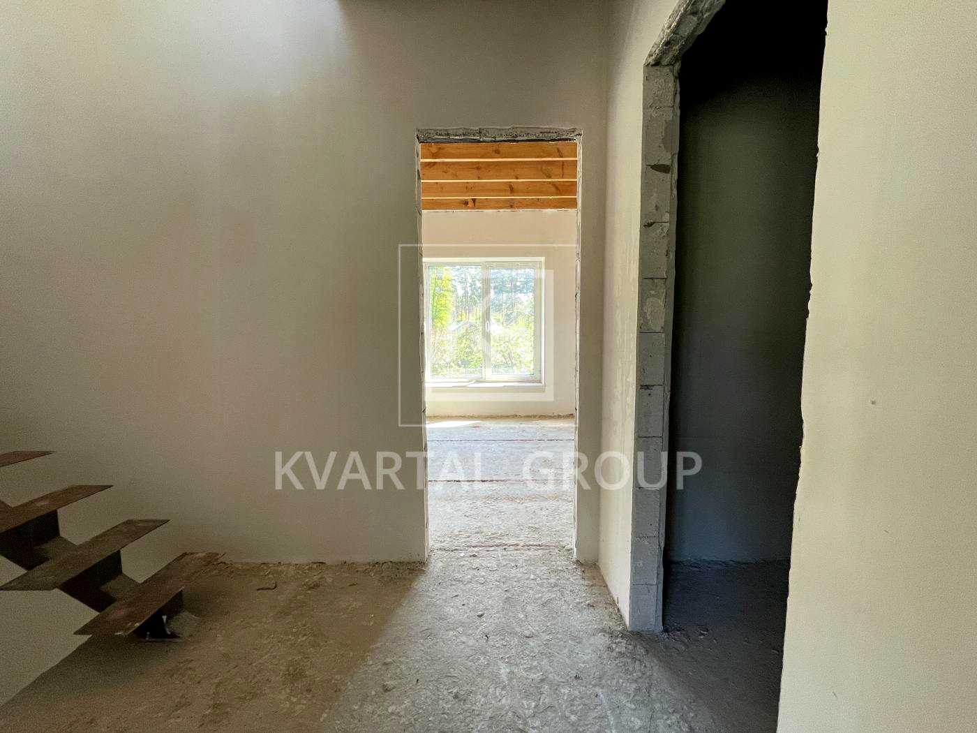 1870249007861727