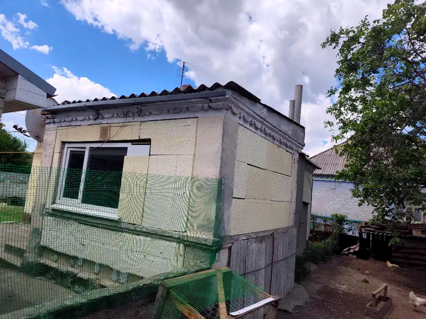 1870254863563719