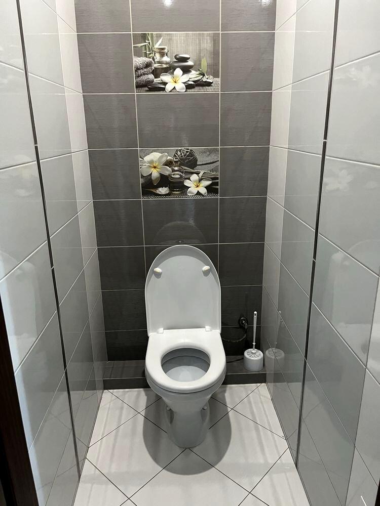 1870266562406984