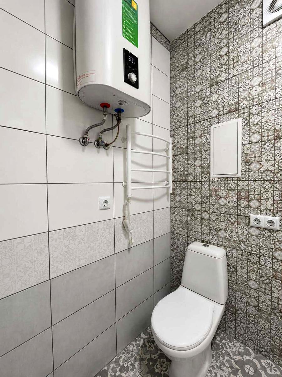 1870313186830509