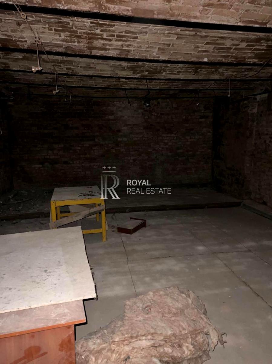 1870321013757613