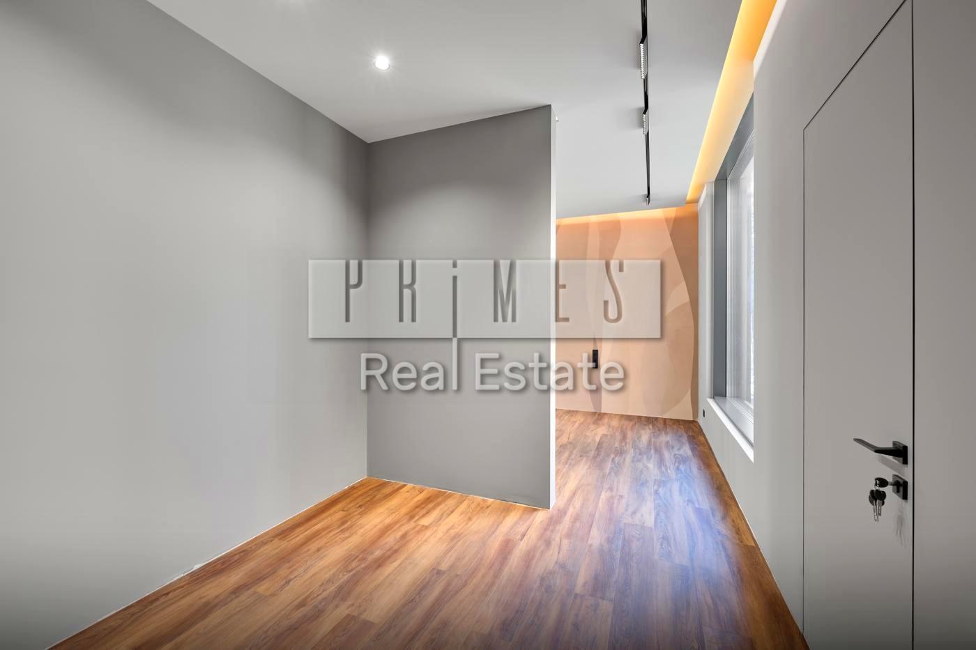 1870323183555960