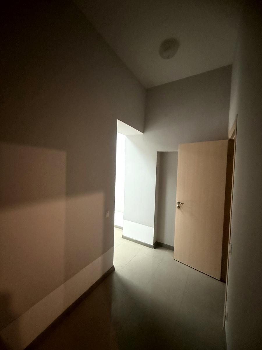 1870327876603273