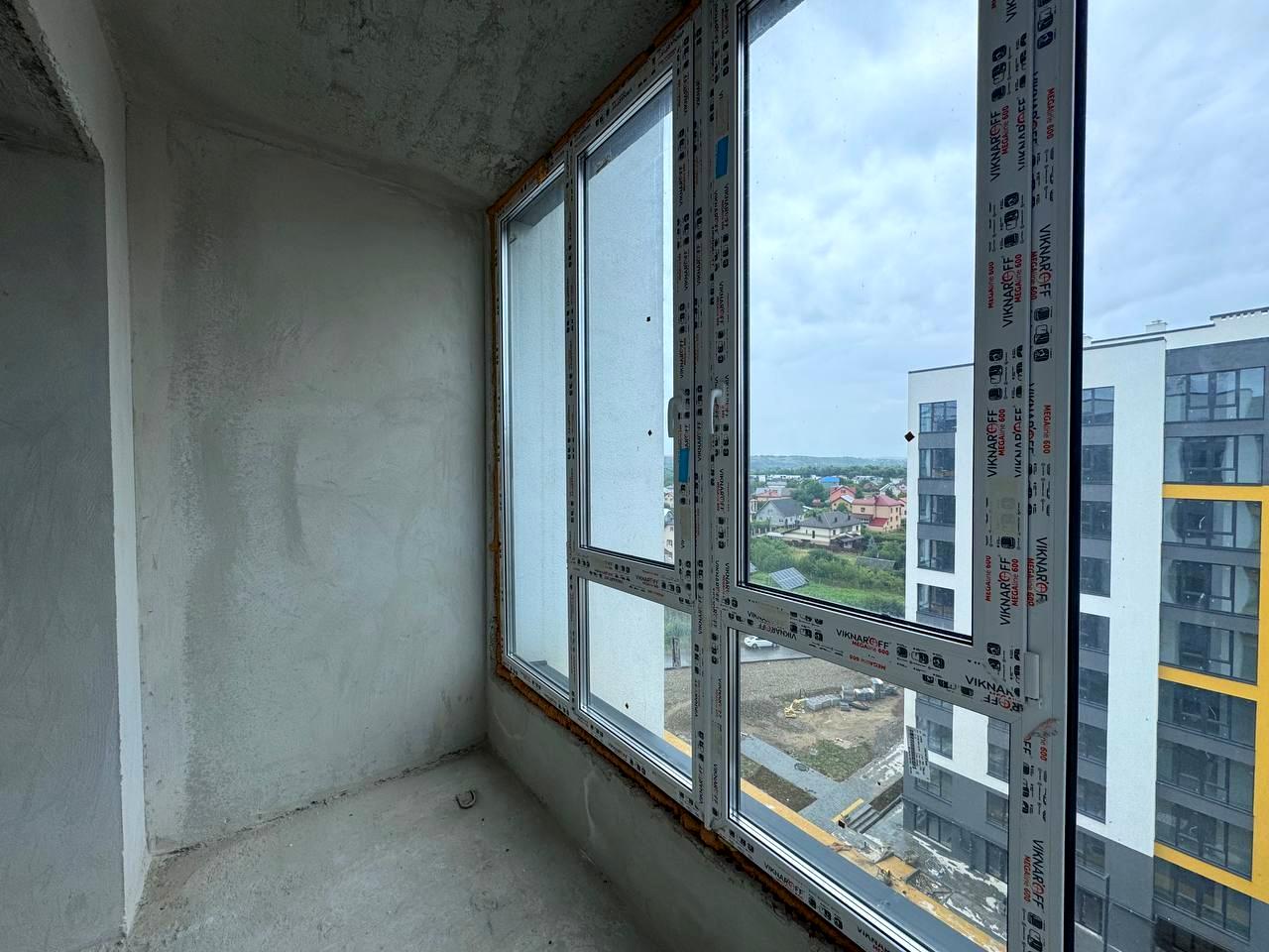 1870328128971396
