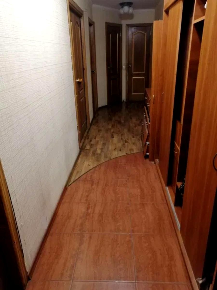 1870328873302691