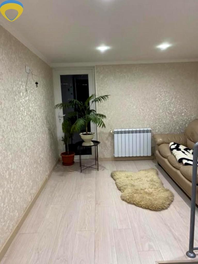 Дом по адресу ул. Бескаравайного (площадь 250 м²) - imageAlt 3 Дом по адресу ул. Бескаравайного (площадь 250 м²) - Atlanta.ua - imageAlt 3