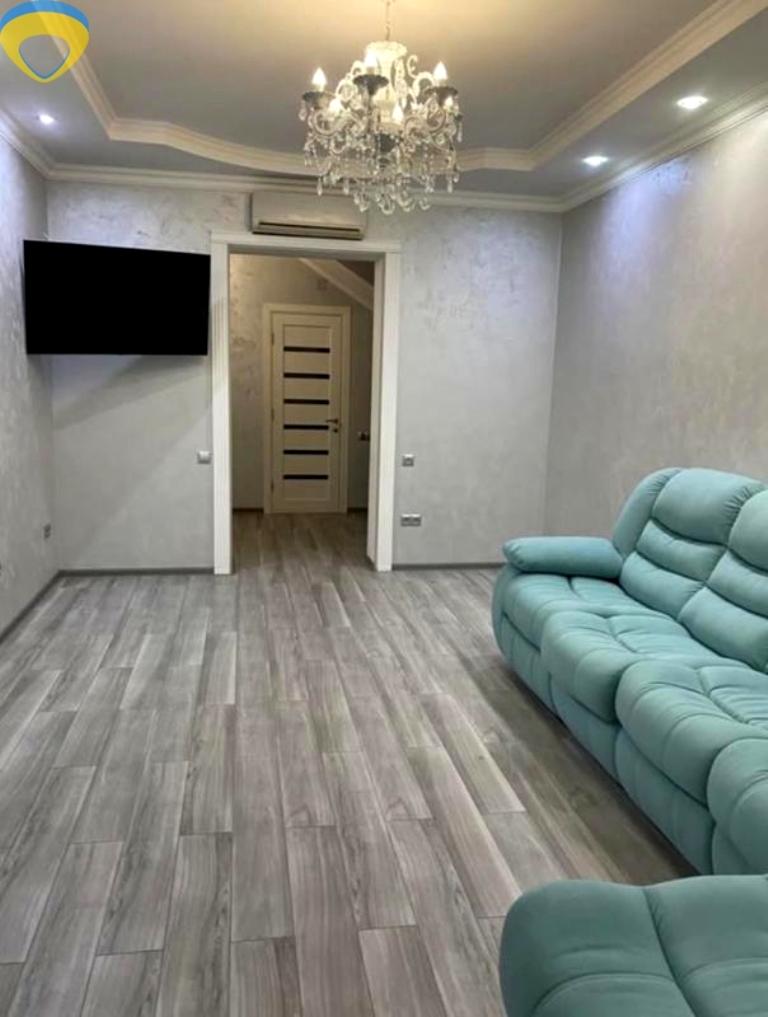 Дом по адресу ул. Бескаравайного (площадь 250 м²) - imageAlt 8 Дом по адресу ул. Бескаравайного (площадь 250 м²) - Atlanta.ua - imageAlt 8