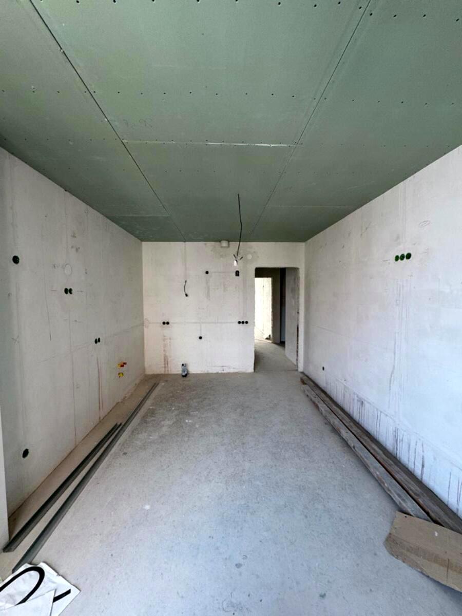 1870345247141509
