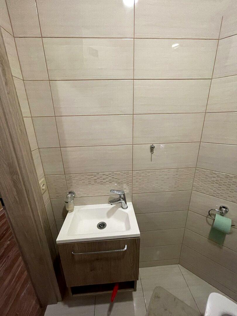 1870345570207732