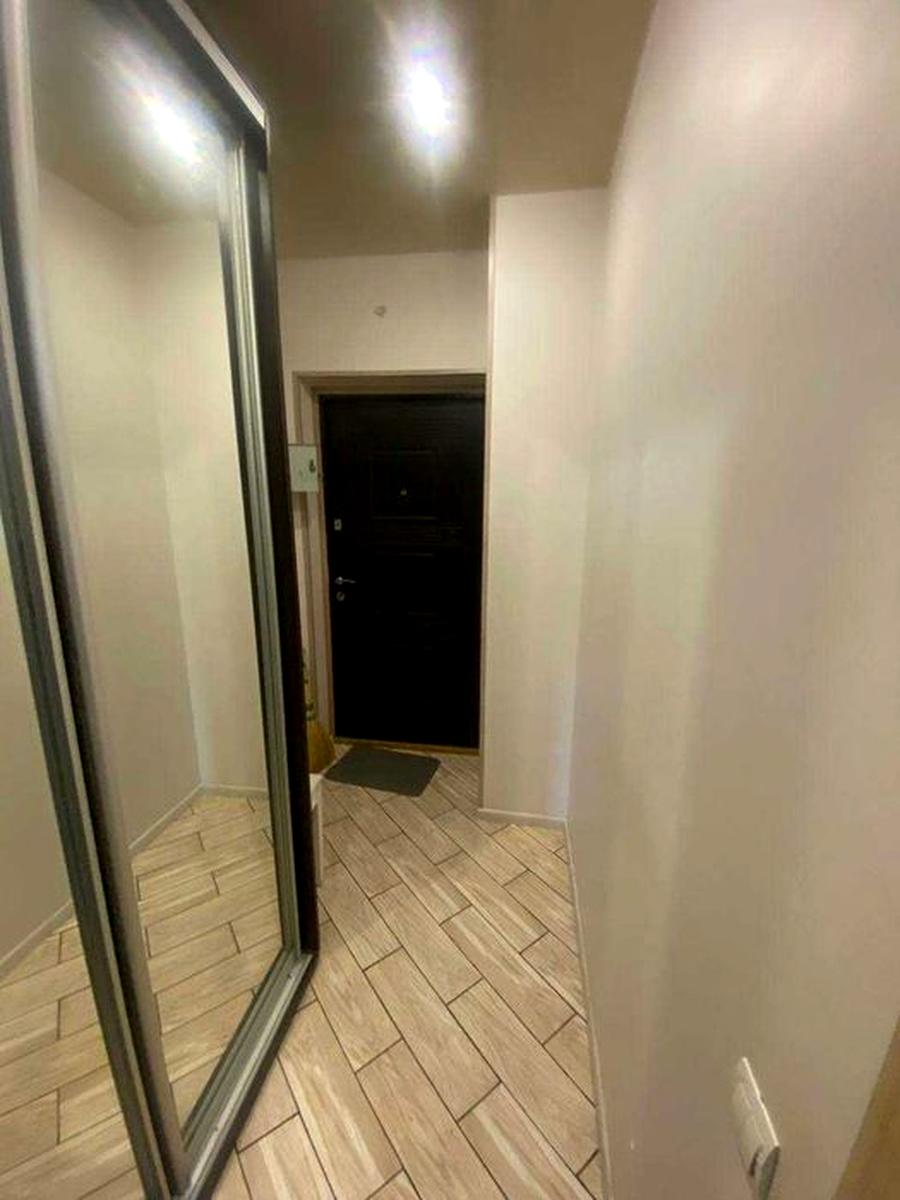 1870398314611575