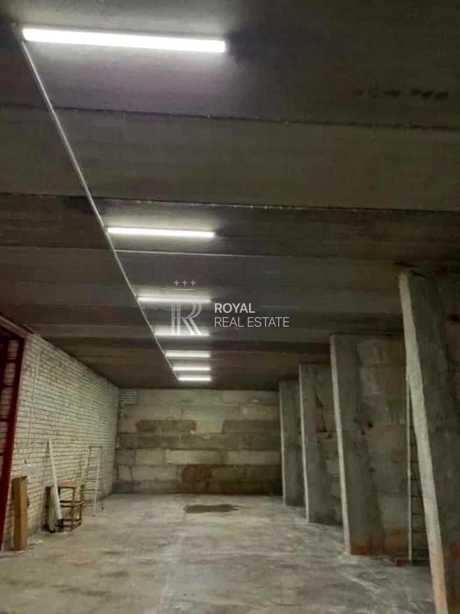 1870408504703768