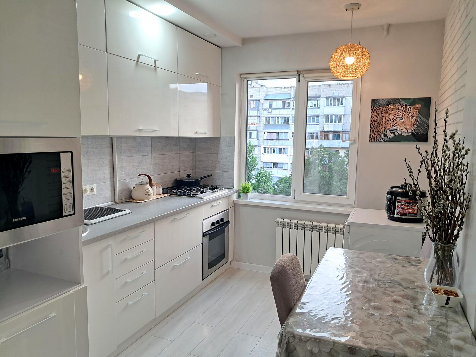 3-комнатная квартира по адресу ул. Крымская (площадь 63 м²) 3-комнатная квартира по адресу ул. Крымская (площадь 63 м²) - Atlanta.ua